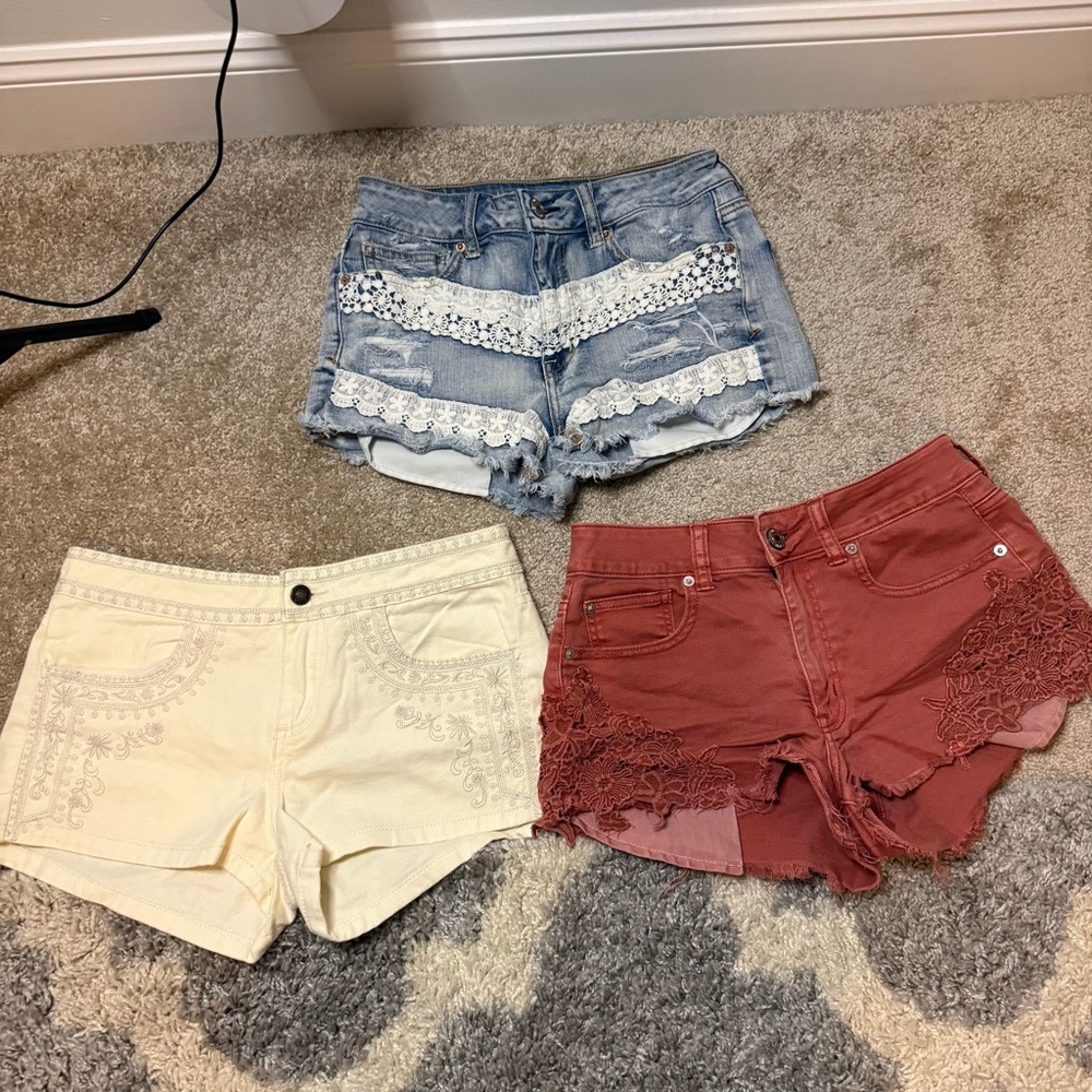 American Eagle Outfitters/F21 Embroidered Jean Shorts Denim, Cream, rust orange